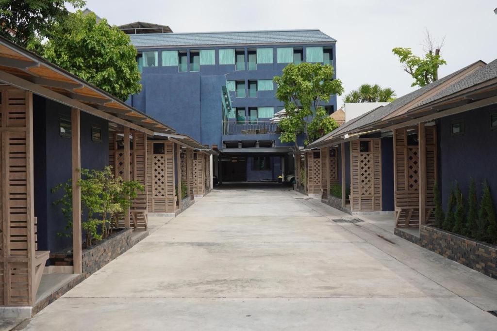 Phattrasom Villa Hua Hin Exterior photo